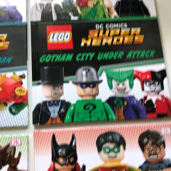 💚 2 for $20 💚 LEGO - DC Comics - Super Heroes Collection Set of x4 Hardcover - Picture 5 of 13